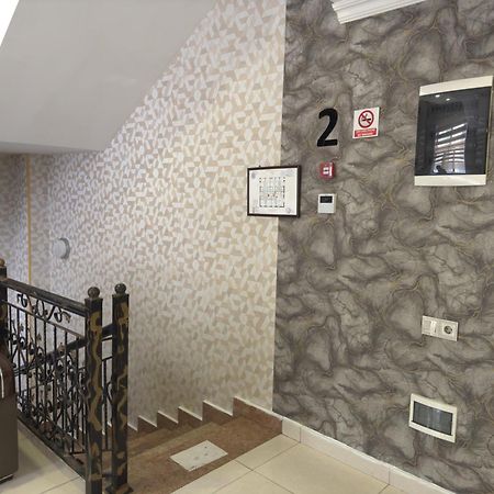 Eleon Hotel Баку Екстериор снимка