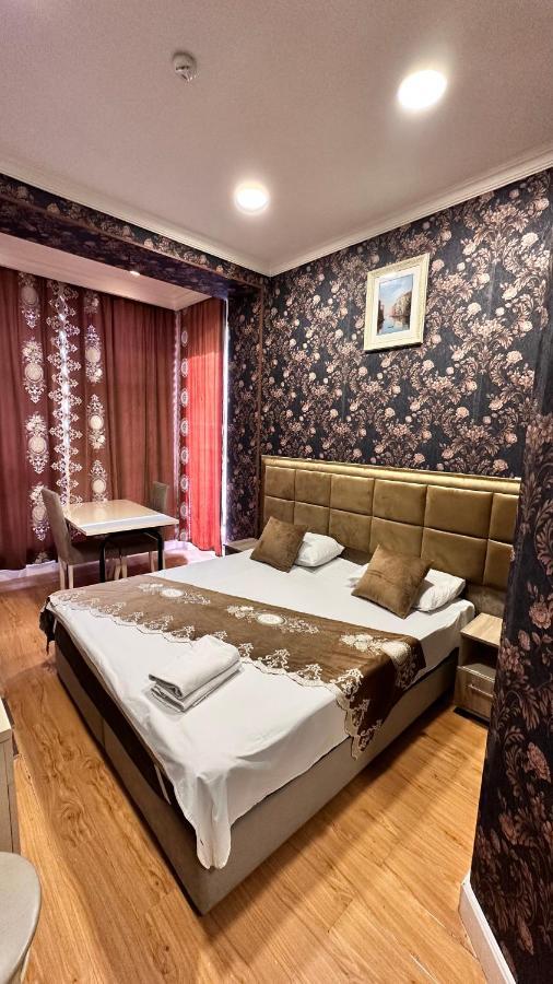Eleon Hotel Баку Екстериор снимка
