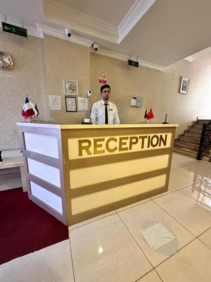 Eleon Hotel Баку Екстериор снимка