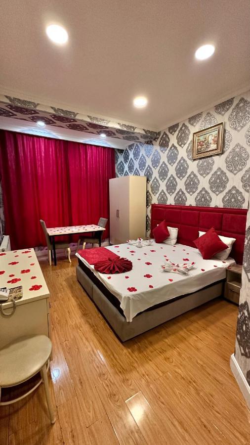 Eleon Hotel Баку Екстериор снимка