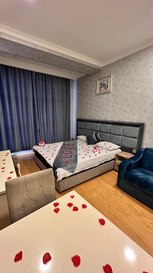 Eleon Hotel Баку Екстериор снимка